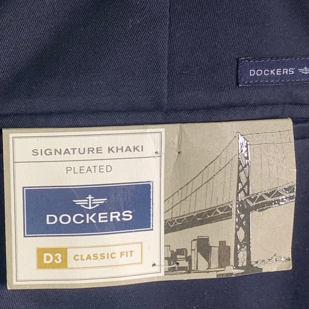 Dockers Classic Fit Cotton Black Pants NWT | W44/L30 - Picture 6 of 8